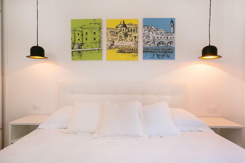 Apartments Carol Royal ツァヴタット エクステリア 写真